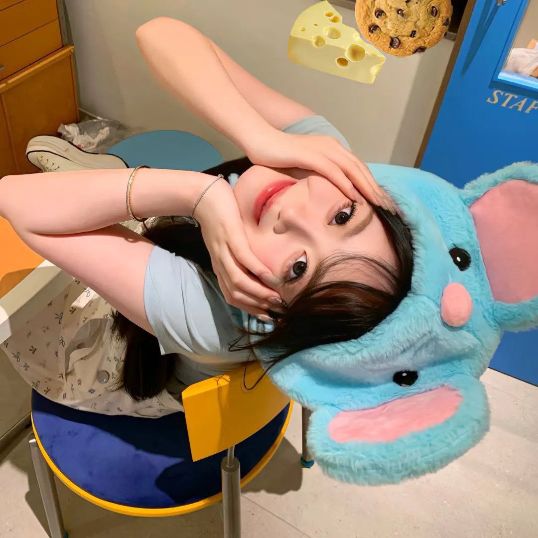 穿成绝嗣帝王唯一幼崽被团宠了